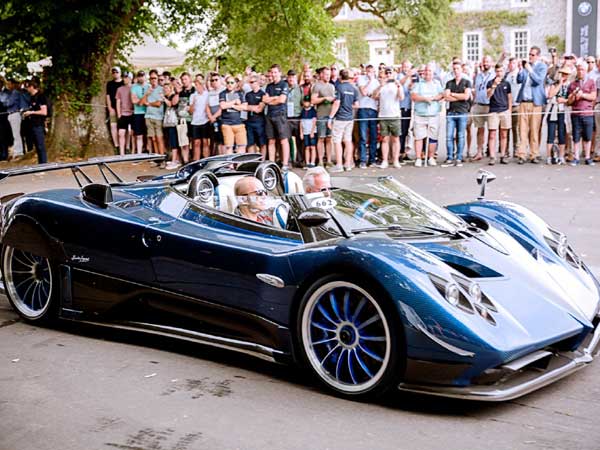 This Rs 120-crore Zonda HP Barchetta is the world’s most expensive car This Rs 120-crore Zonda HP Barchetta is the world’s most expensive car